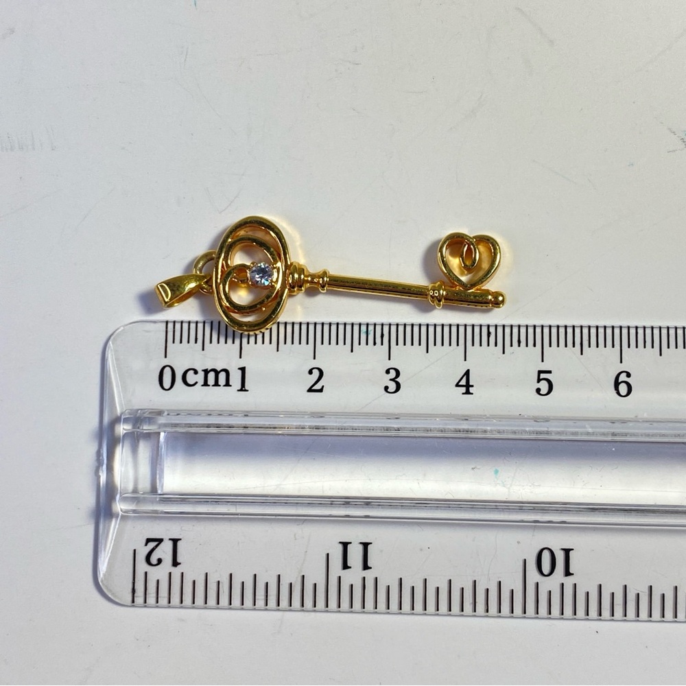 Vintage NVC Gold Tone Key Pendant with Rhinestone - Picture 6 of 7